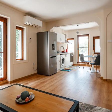 2-Bedroom Flat - Sunny Balcony Пловдив Екстериор снимка