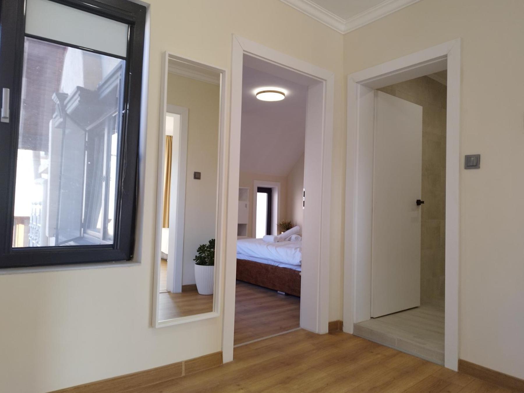 2-Bedroom Flat - Sunny Balcony Пловдив Екстериор снимка